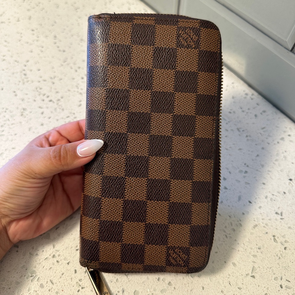 Zipper Wallet